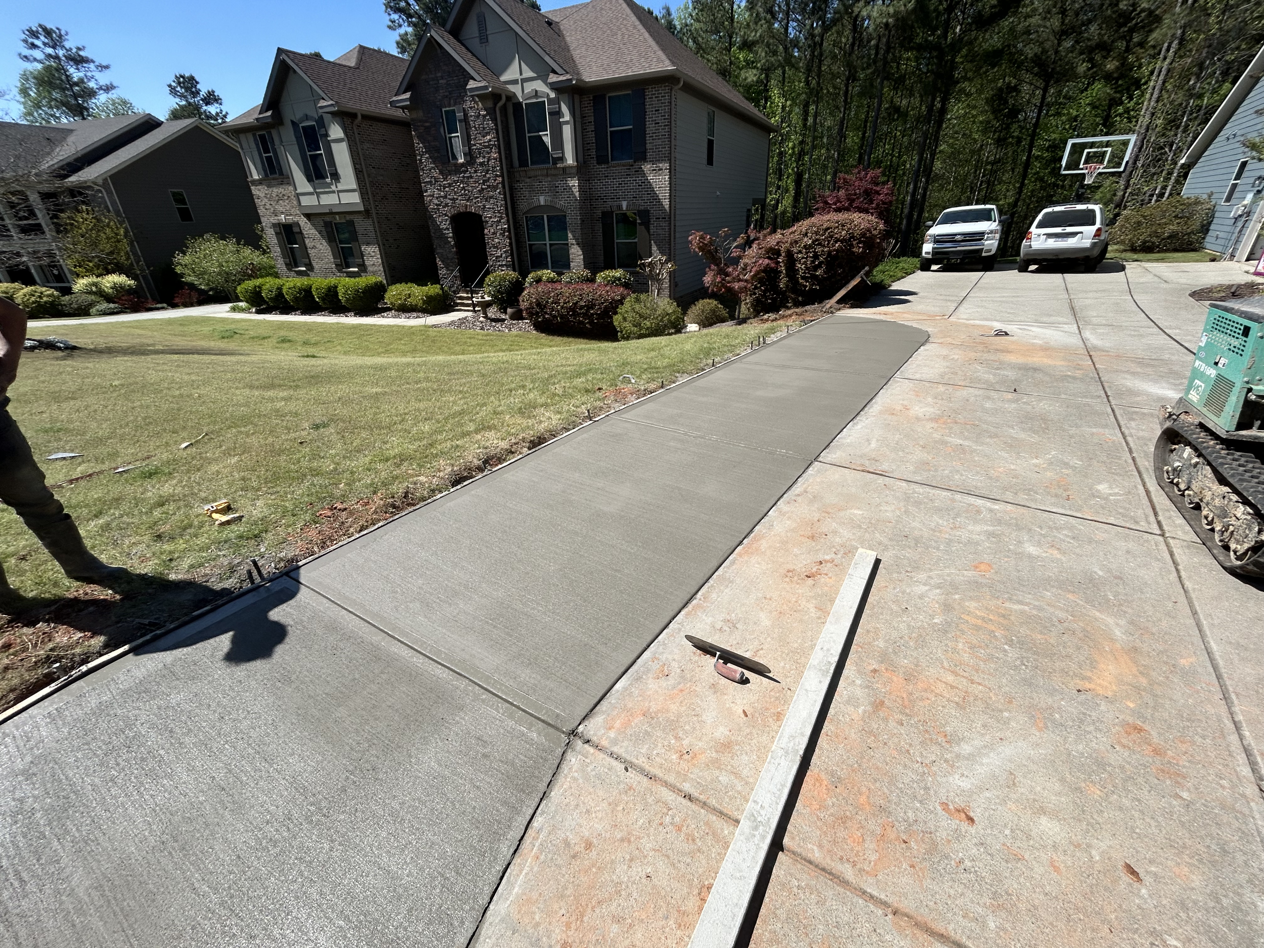 driveways project 15 — Local Concrete Co