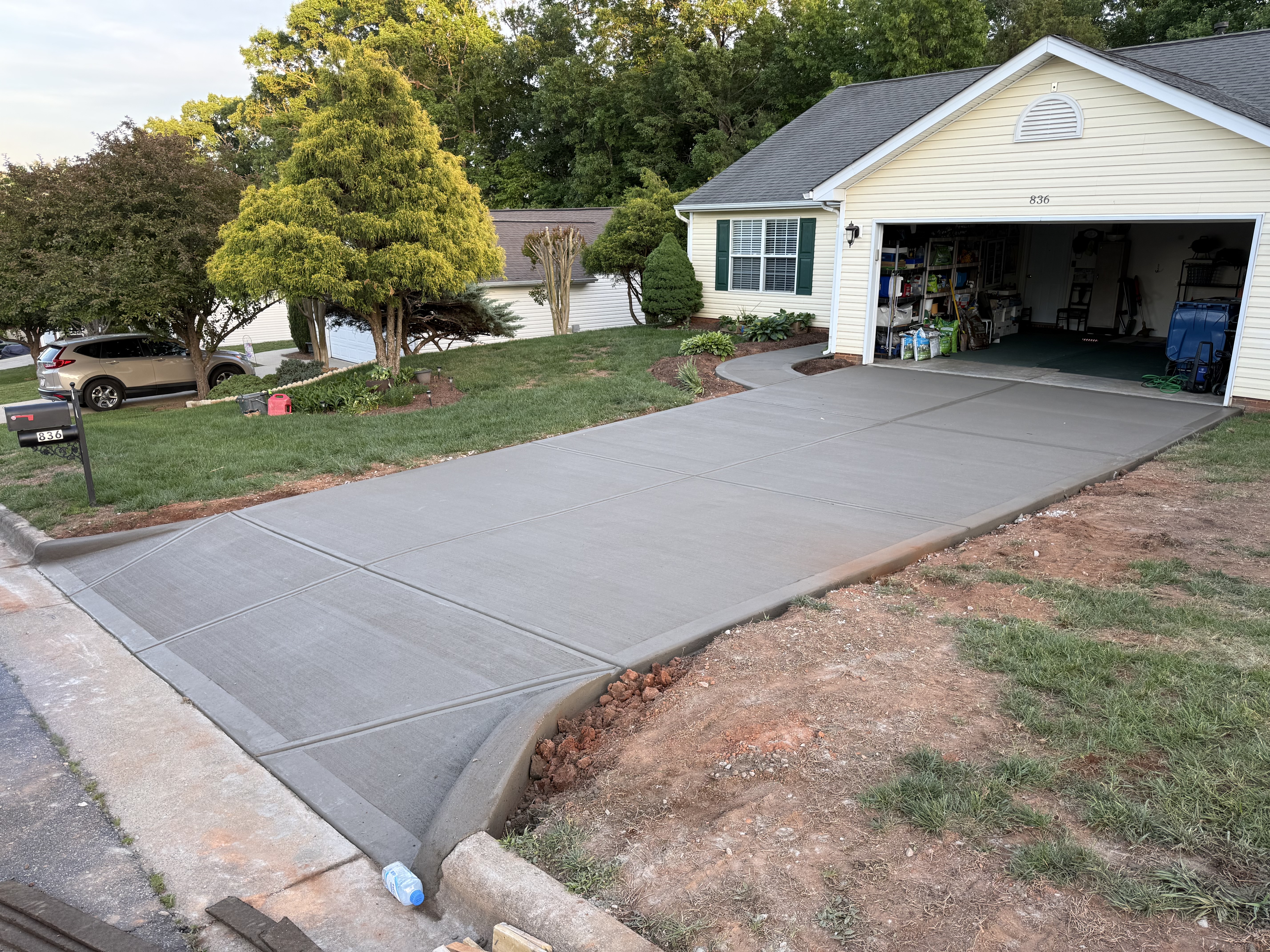 driveways project 17 — Local Concrete Co